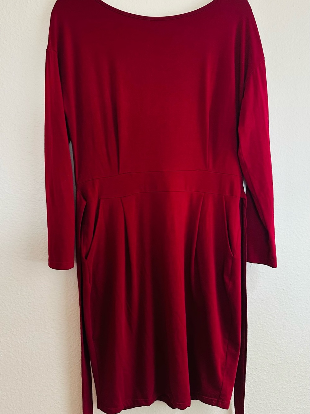 Long Sleeve Midi Dress in Burgundy with Waist Tie